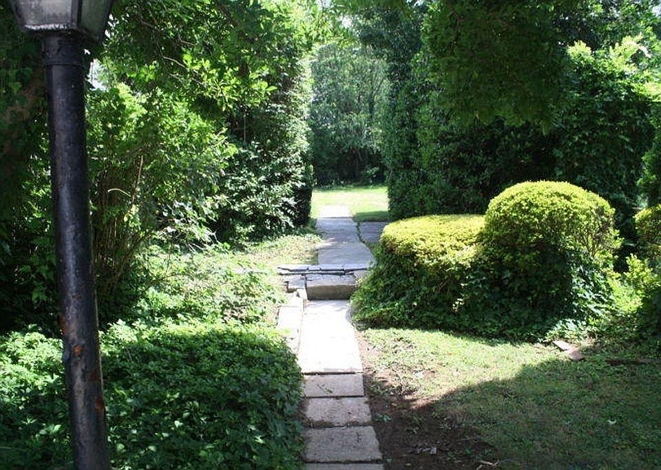 408 Rear yard view from studio