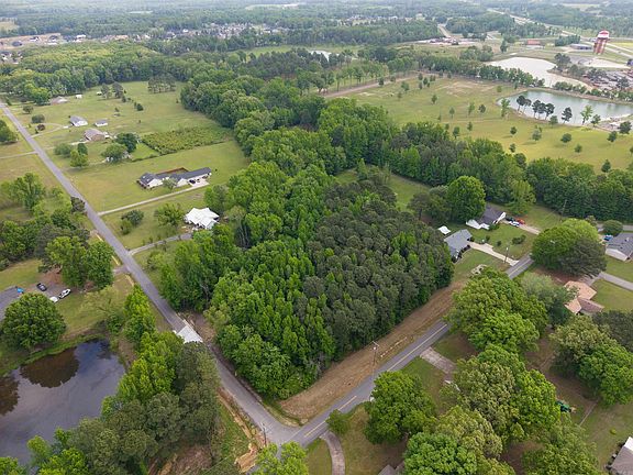 3rd image of 1 Letty Acres