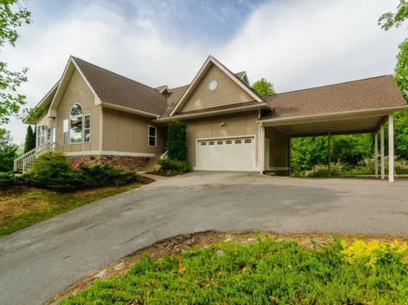 94 Dalya Rd, Swannanoa, NC 28778