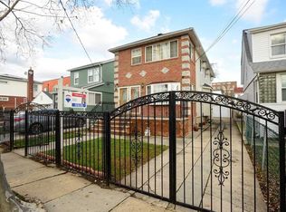 10915 124th St, Jamaica, NY 11420