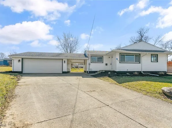 46 Allerton Ct, Youngstown, OH 44505