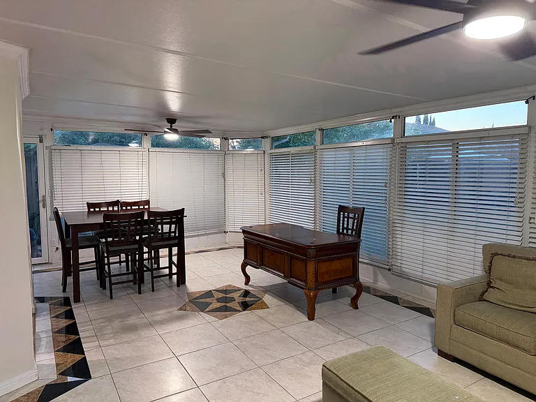 3277 Fallen Oak Ct — Photo 32