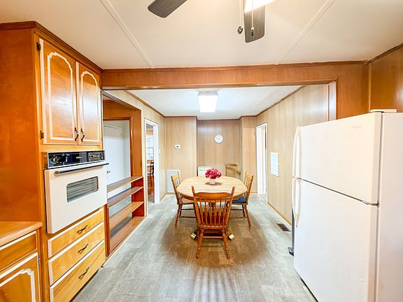 5th image of 1601 Beauford Pl