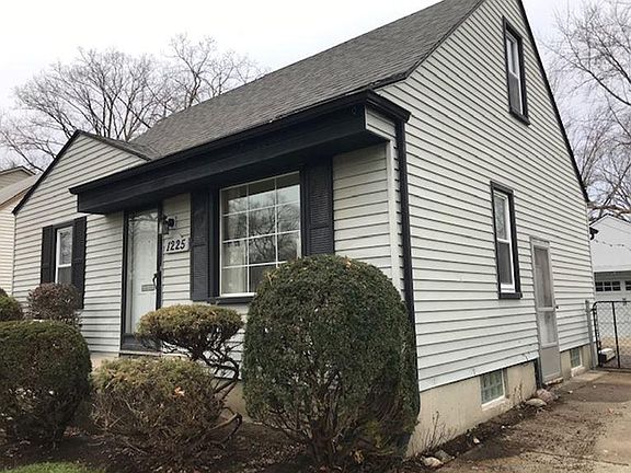 2nd image of 1225 Donald Ave
