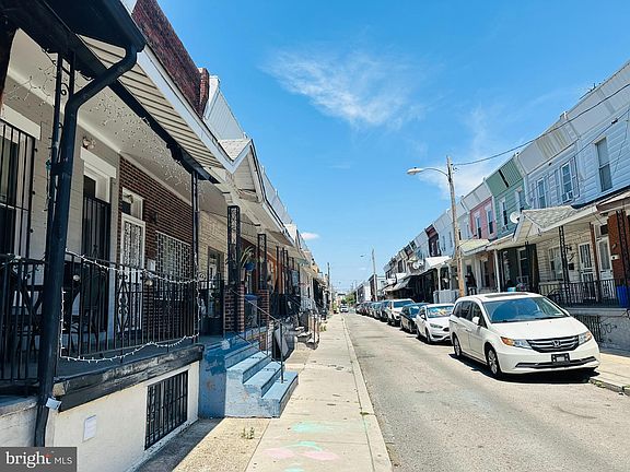 2nd image of 2442 S Beulah St
