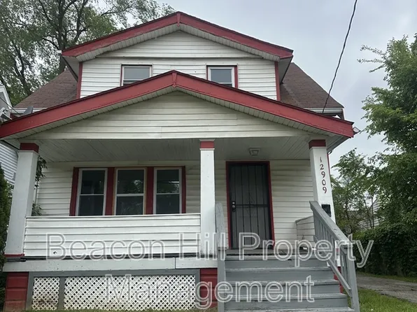 12909 Benwood Ave, Cleveland, OH 44105