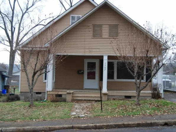 1507 McCroskey Ave, Knoxville, TN 37917