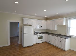 68 Highland, Amesbury, MA 01913