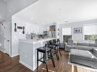 322 Cambridge Dr #322, Butler, NJ 07405
