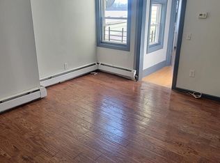 98 Highland Ave APT 3, Newark, NJ 07104