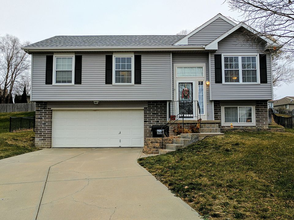 1st image of 13614 S 32nd Avenue Cir