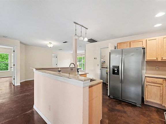 5th image of 7295 CENTERWOOD AVENUE