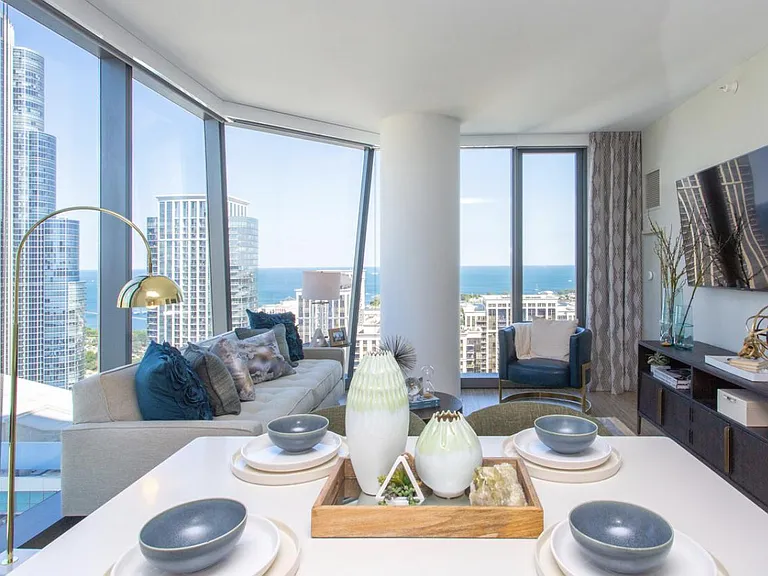 1347 S Michigan Ave #1301 — Photo 4