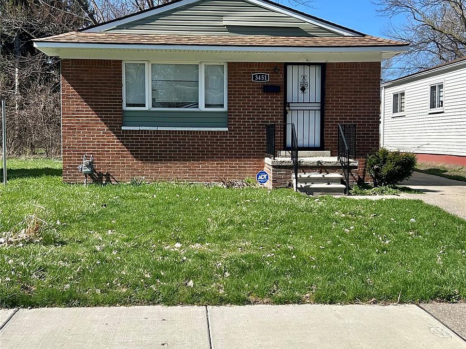1st image of 3451 Maxwell St