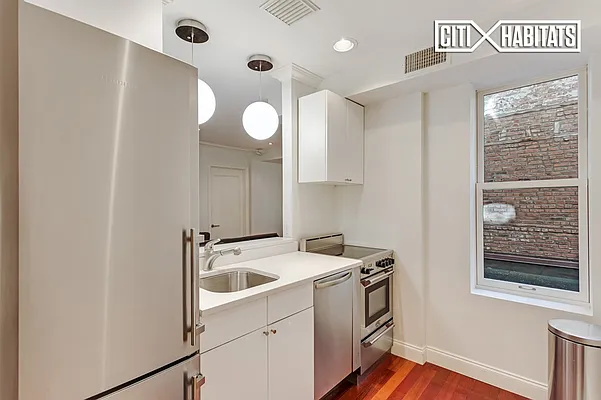 Sold by Citi Habitats | media 3