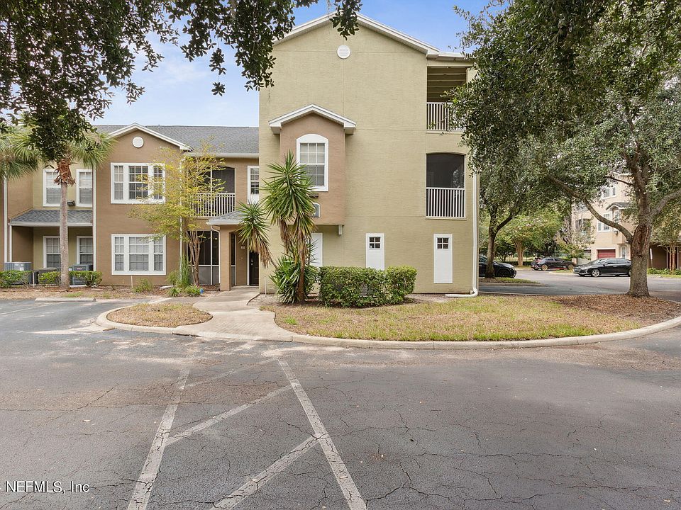 1st image of 10075 GATE Parkway N #203