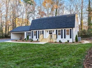 179 Ridgeway Cir, Cornelia, GA 30531