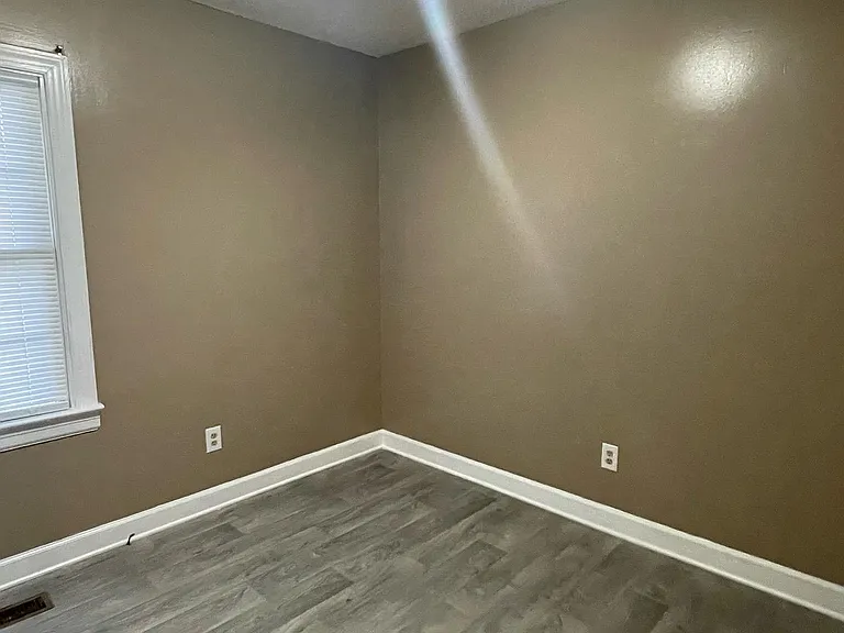 1328 Nash St SE — Photo 9