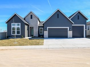 5513 Sparky Ave, Caldwell, ID 83607