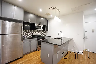 Rented by Rennit Inc.