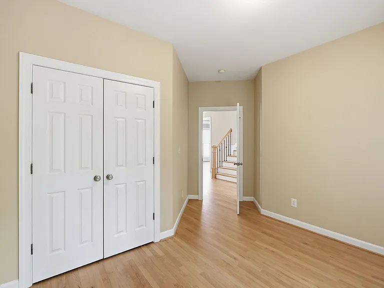 6 Bramerton Ct — Photo 28