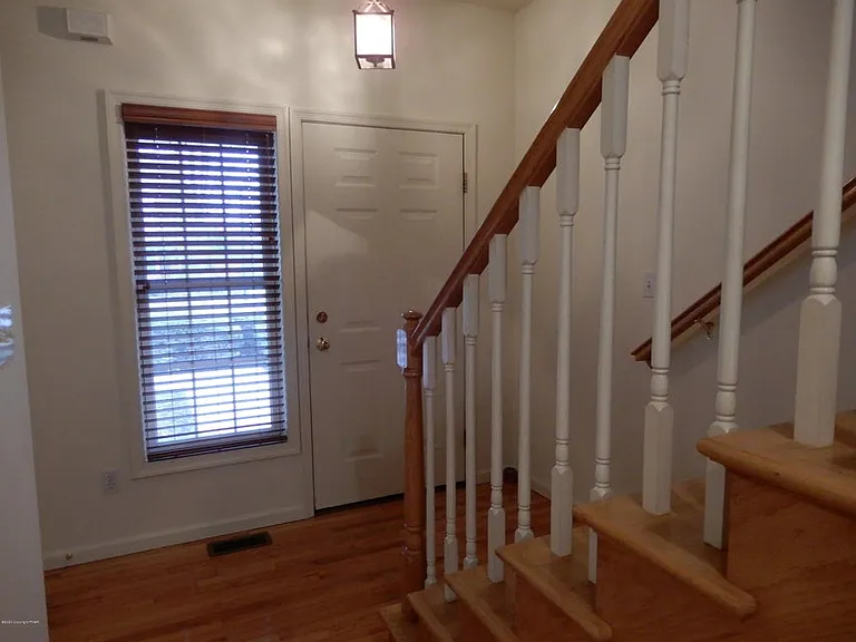 3 Birch Tree Ct — Photo 2