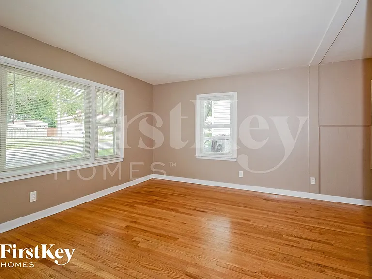 46 Grether Ave — Photo 8