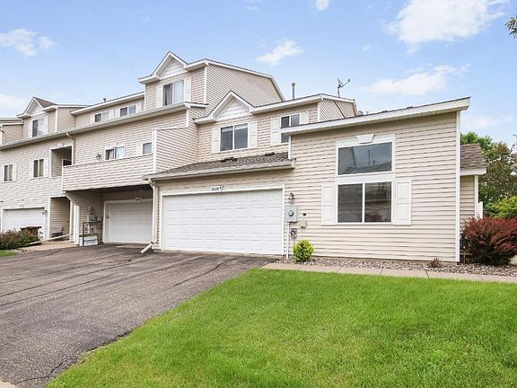 2nd image of 8628 Savanna Oaks Bay Unit J