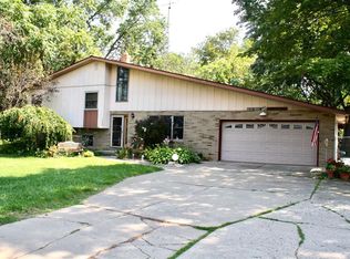 5449 Linden Rd, Swartz Creek, MI 48473