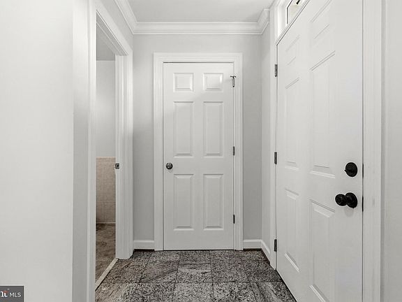 4th image of 7808 Bellwether Ct