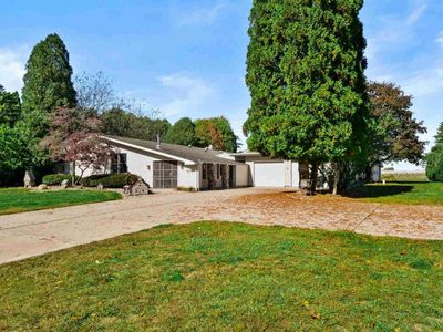 584 W Clearwater Dr, Warsaw, IN, 46582