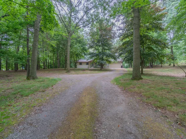 16410 Lake Michigan Dr, West Olive, MI 49460