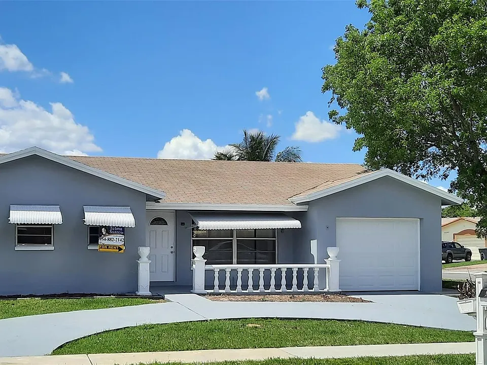 9370 SW 1st Pl