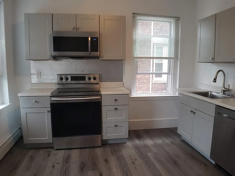 25 Chester St #3 — Photo 5