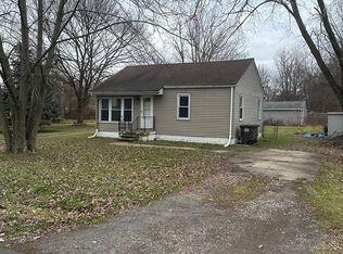 7549 Wilkie St, Taylor, MI