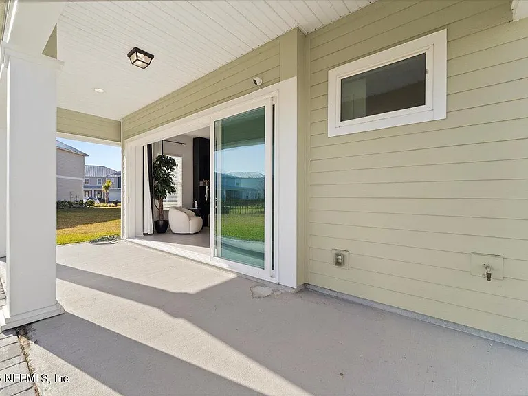 492 Rum Runner Way — Photo 34