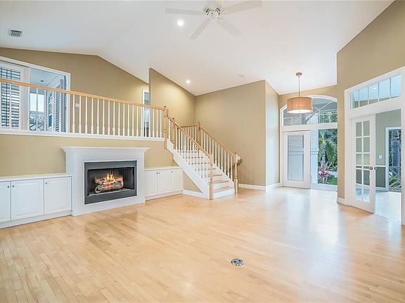 5th image of 8835 Fishermens Bay Dr