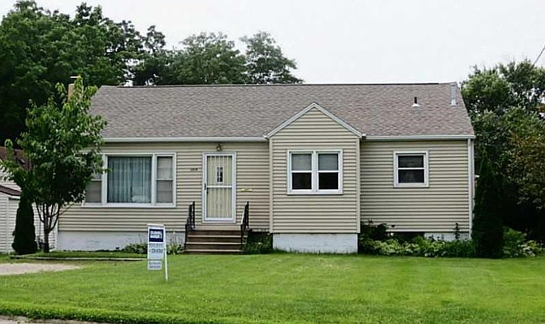 Facade/Exterior Front.