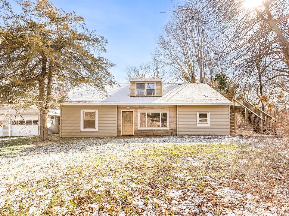 1st image of 19760-11 Mile Rd