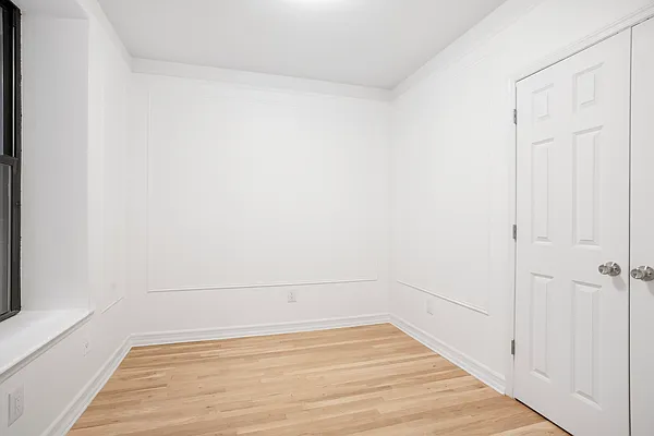 Rented by Douglas Elliman | media 26