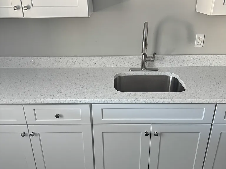 114-25 Bedell St #2 — Photo 3