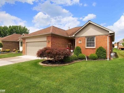 21731 Sunset Dr, Macomb, MI, 48044