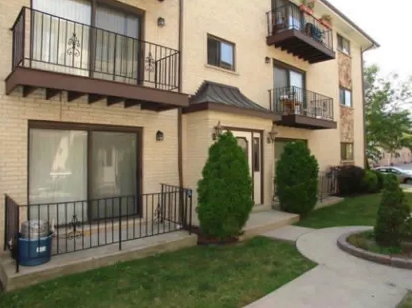8524 W Catherine Ave Unit 1N, Chicago, IL 60656