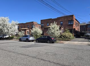 65 Henry Ave APT C, Palisades Park, NJ 07650