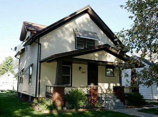 1918 J St SW, Cedar Rapids, IA 52404