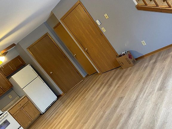 2nd image of 240 N University Dr APT 4