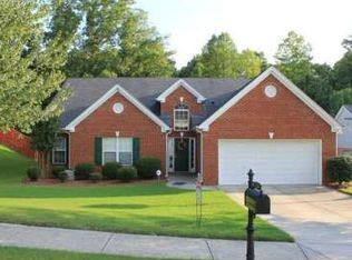 2588 Cascade Cove Dr, Buford, GA 30519