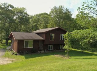 36 Range Rd, Hunlock Creek, PA 18621