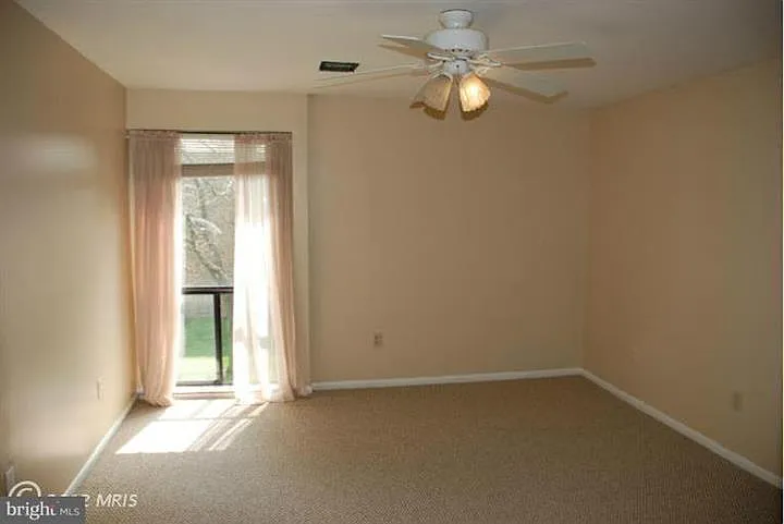 2005 Coleridge Dr #13303 — Photo 9