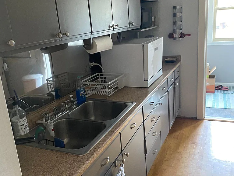 5237 N Laramie Ave #2 — Photo 4